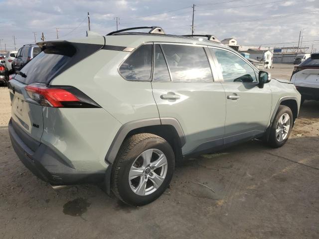 2020 TOYOTA RAV4 XLE #3286486176