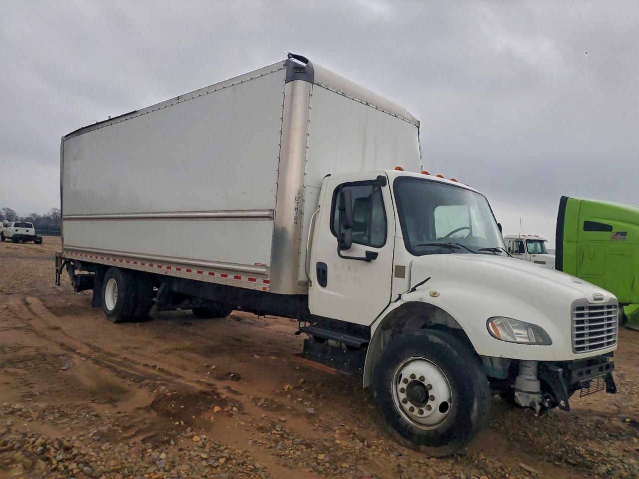 Lot #3302722010 2020 FREIGHTLINER M2 106 MED