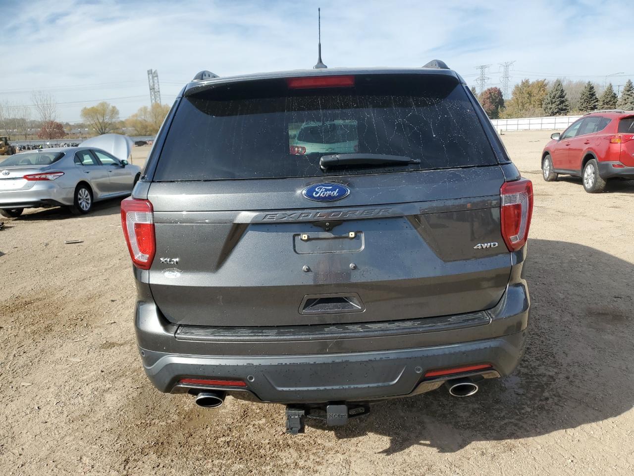 FORD EXPLORER XLT