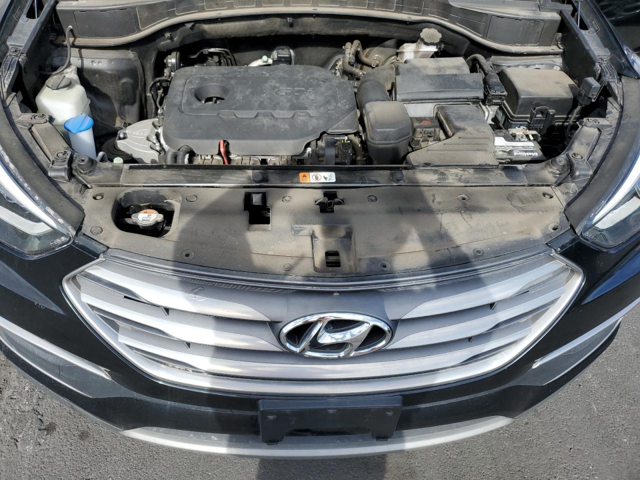 Lot #3311859199 2018 HYUNDAI SANTA FE S