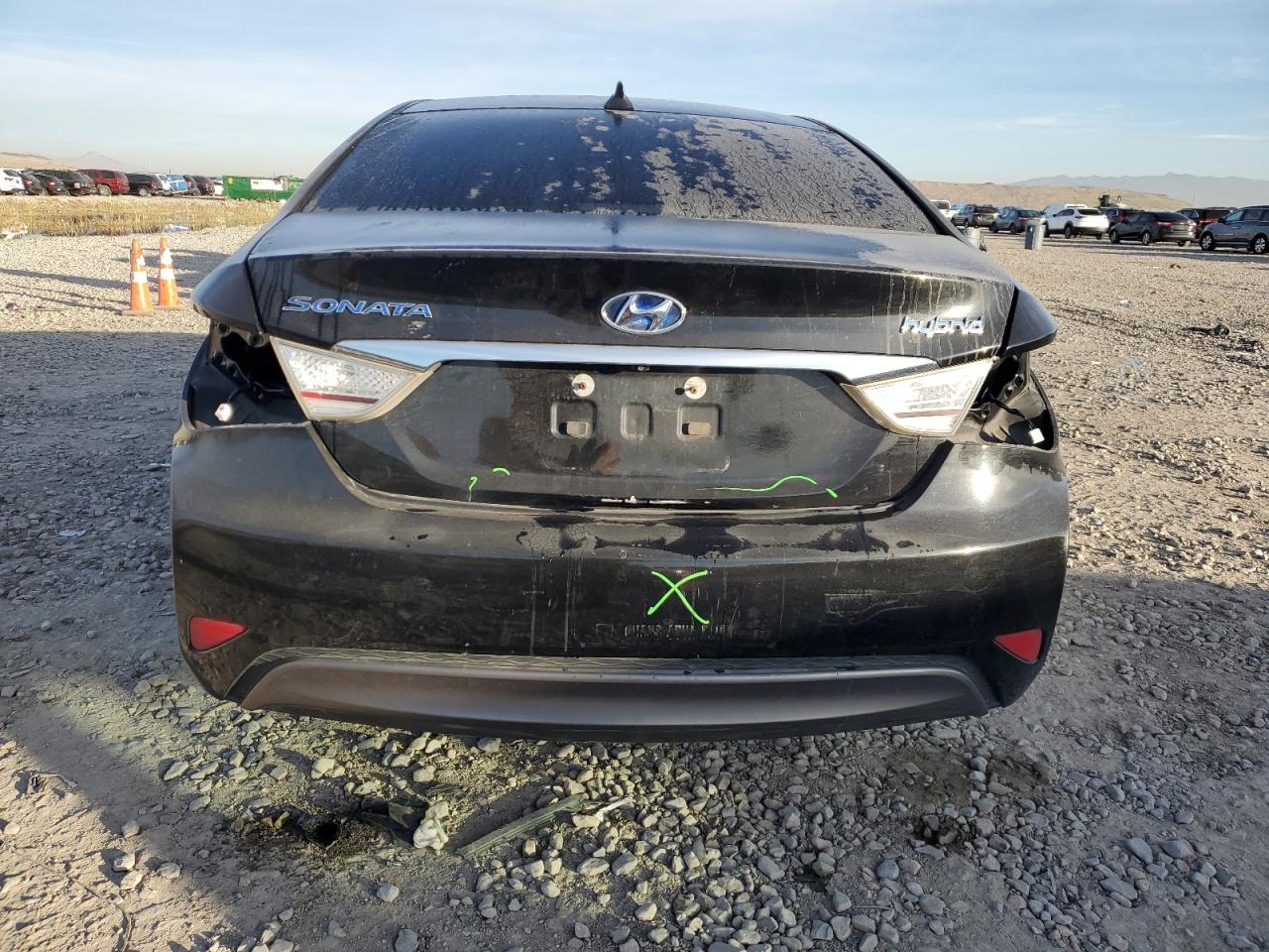 HYUNDAI SONATA HYBRID