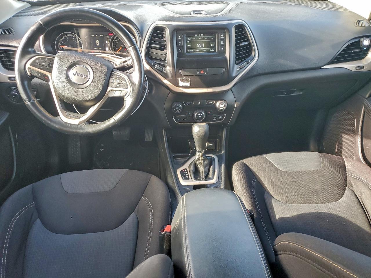 JEEP GRAND CHEROKEE LATITUDE