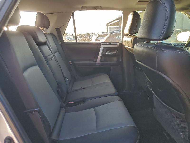 2017 TOYOTA 4RUNNER SR #3302831938