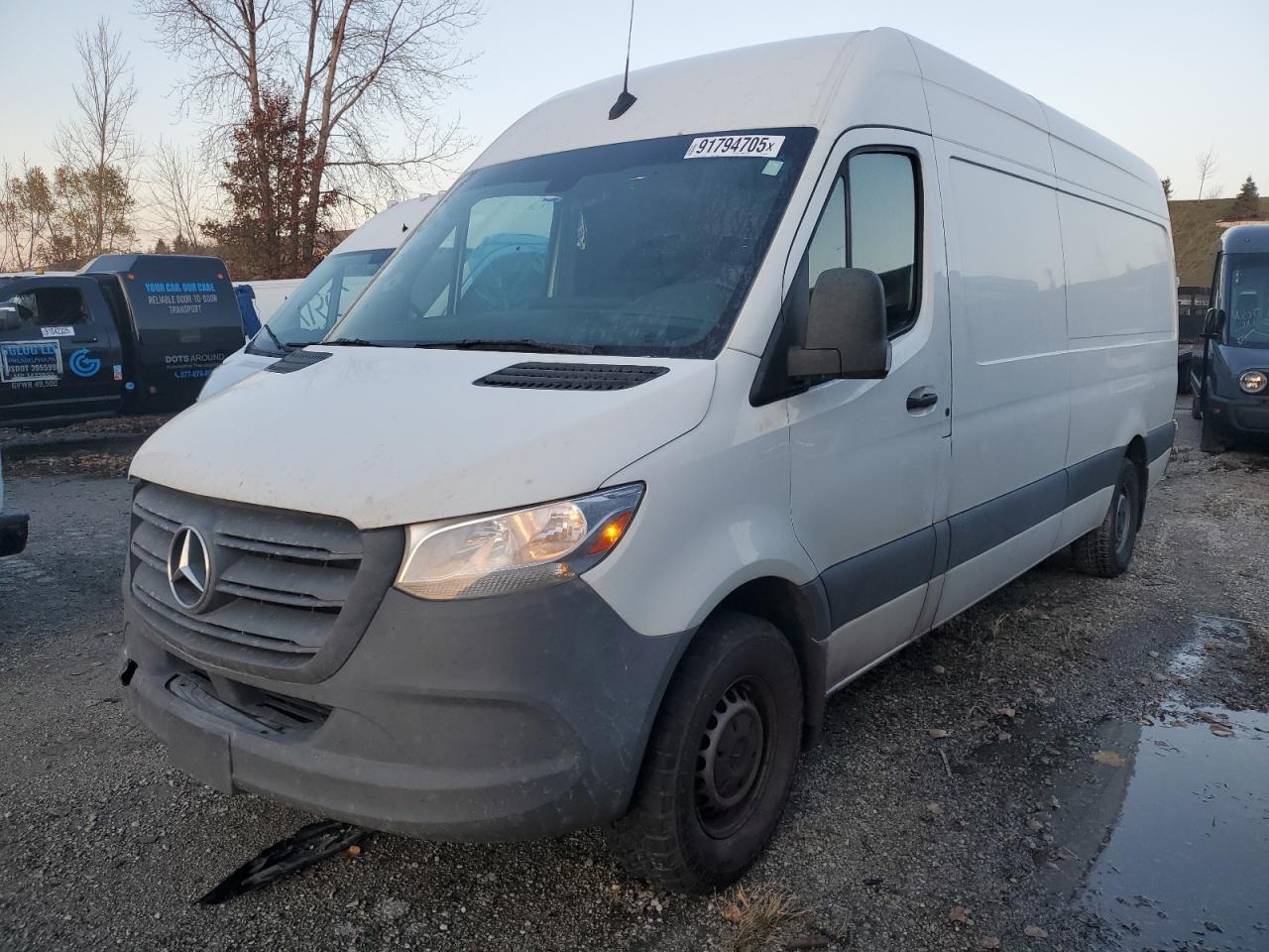 MERCEDES-BENZ SPRINTER 2500