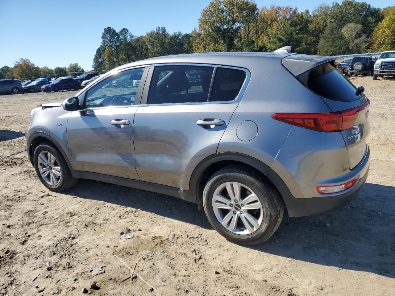KIA SPORTAGE LX
