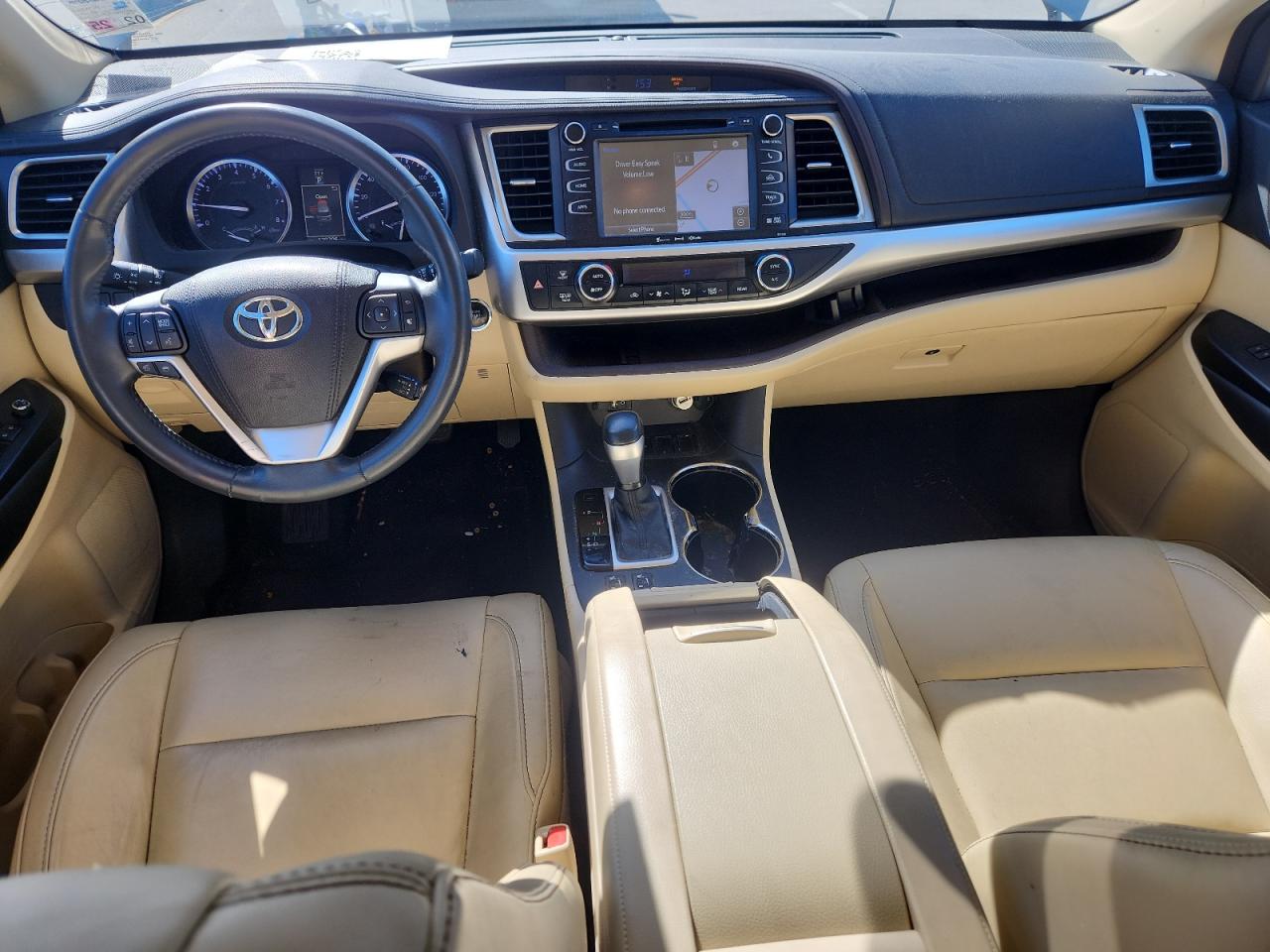 TOYOTA HIGHLANDER XLE