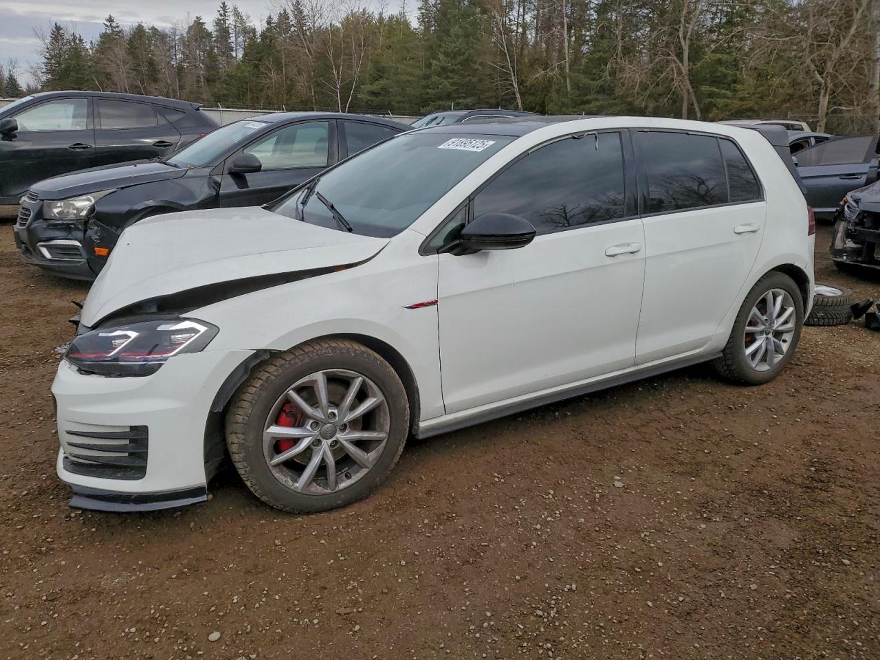 VOLKSWAGEN GOLF GTI S