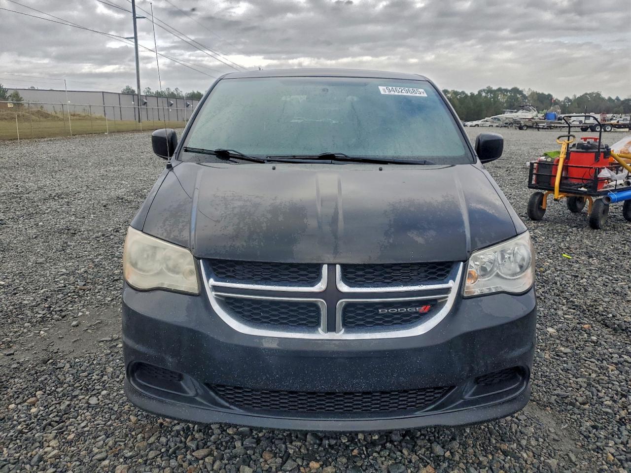 DODGE GRAND CARAVAN SE