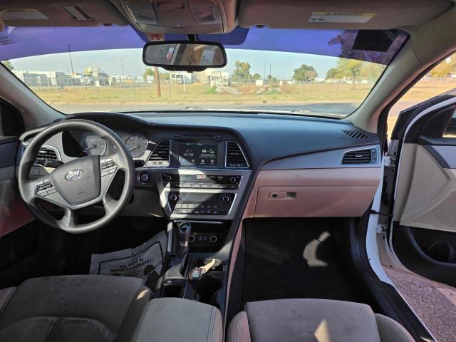 2017 HYUNDAI SONATA HYB KMHE24L17HA058362