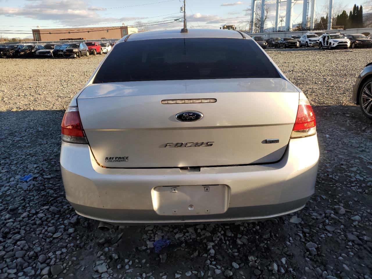 Lot #3309268617 2010 FORD FOCUS SEL