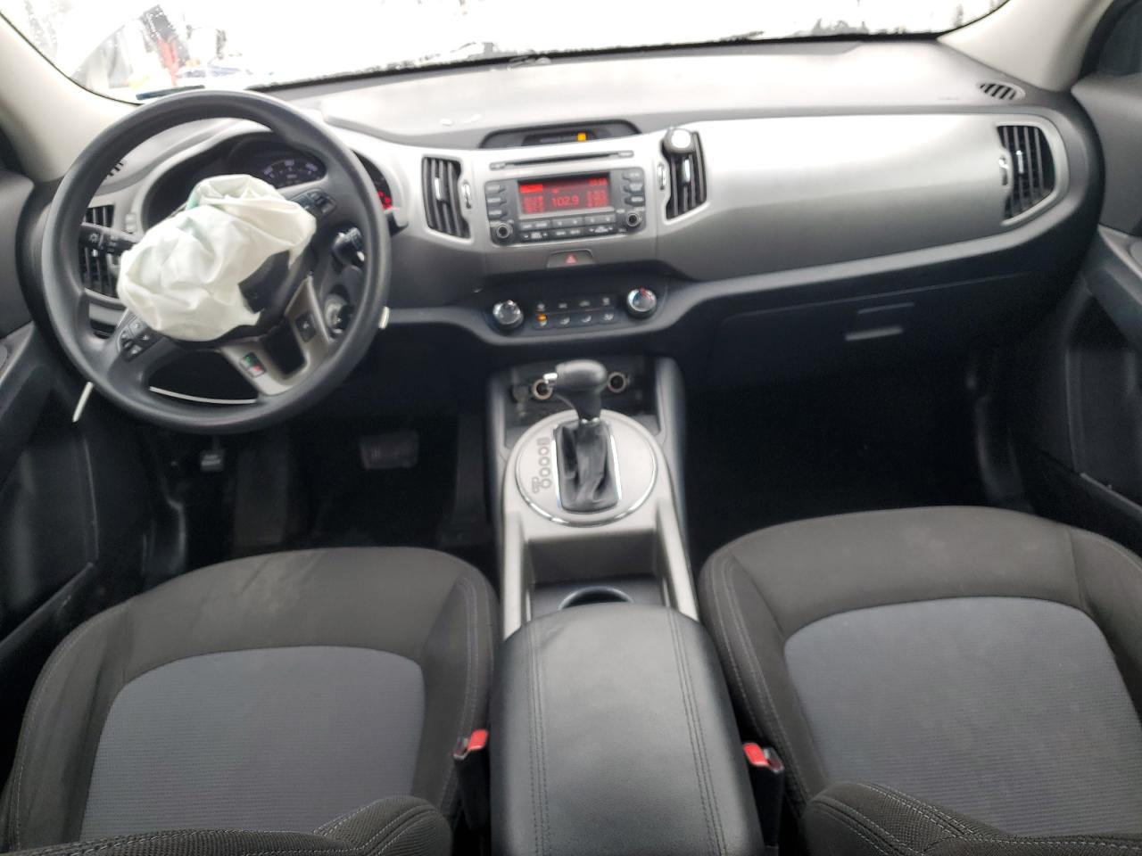 KIA SPORTAGE LX