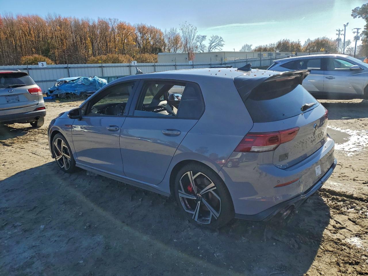 VOLKSWAGEN GOLF GTI SE
