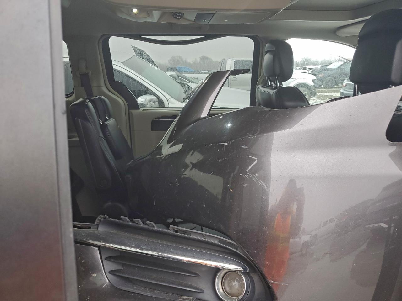 CHRYSLER TOWN & COUNTRY LIMITED PLATINUM