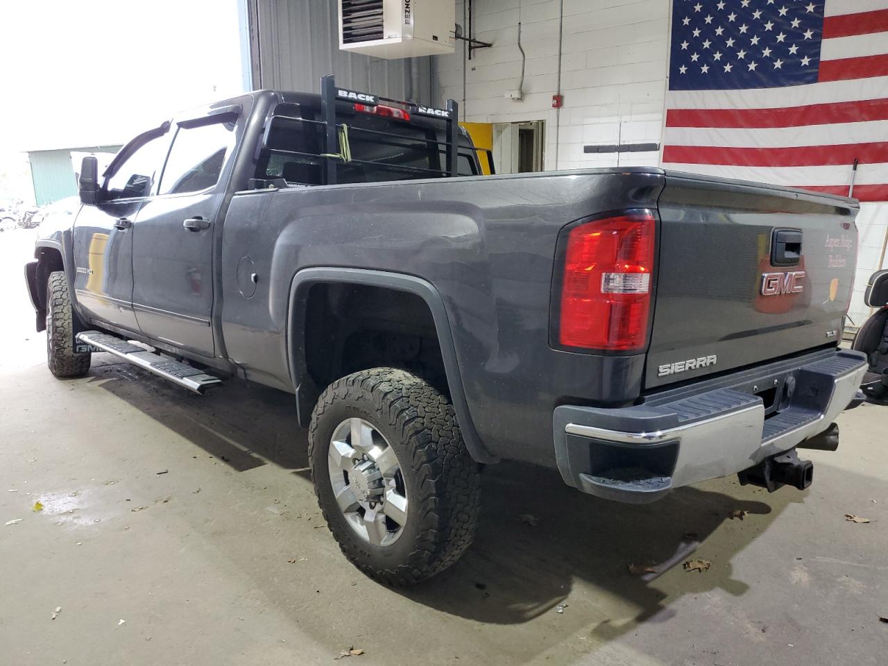 GMC SIERRA K2500 SLE