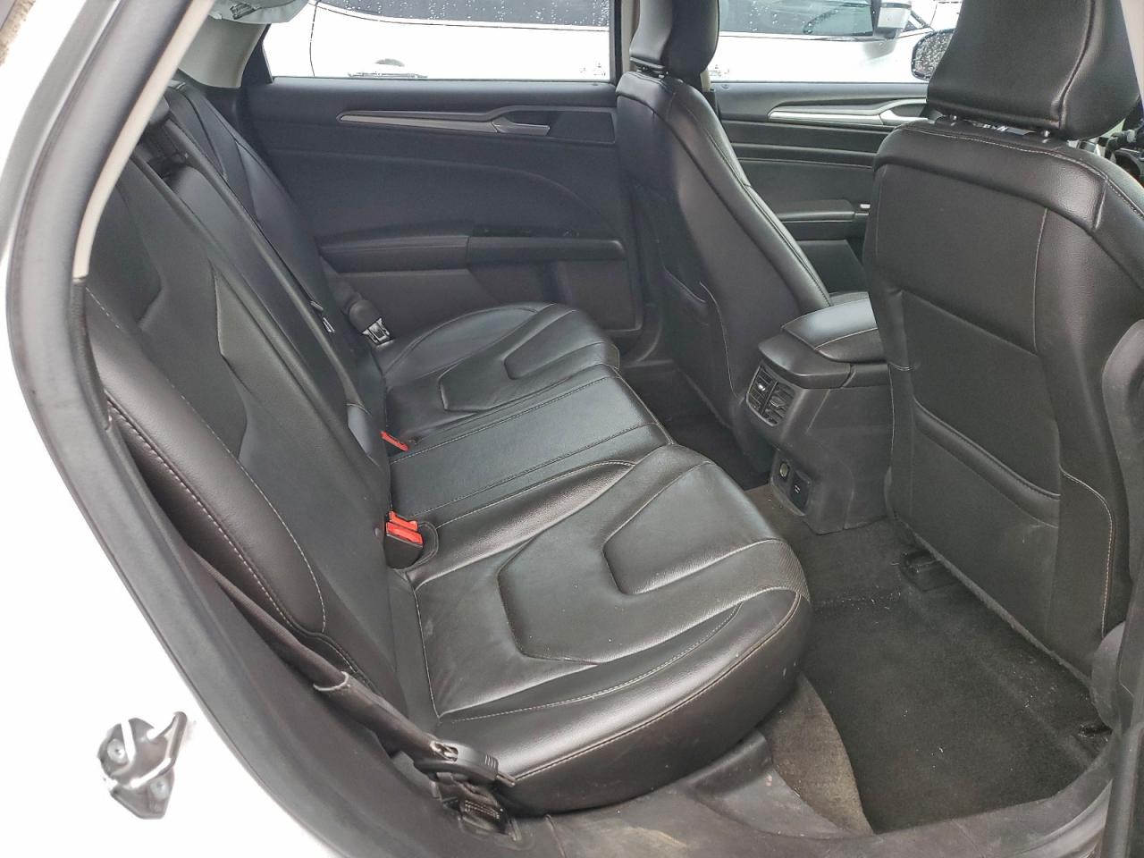 FORD FUSION TITANIUM