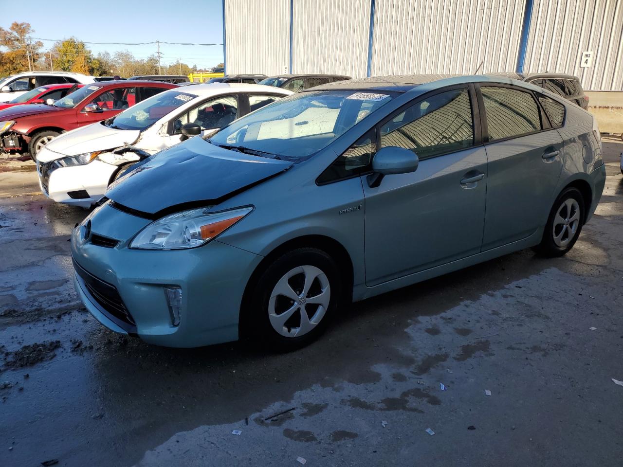 TOYOTA PRIUS