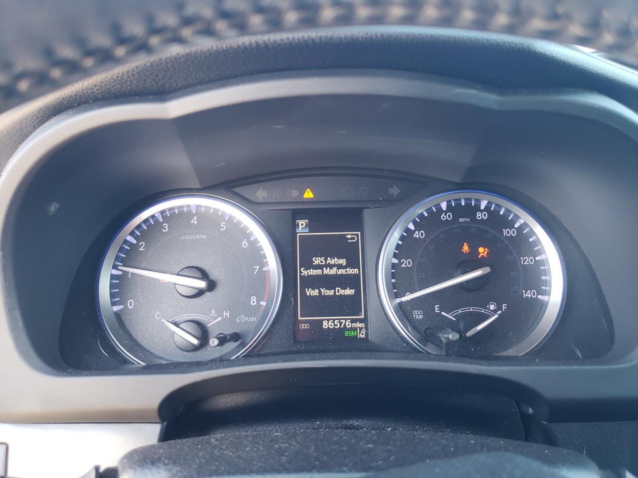 TOYOTA HIGHLANDER SE