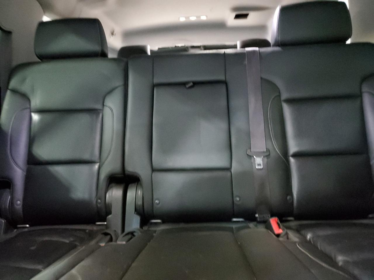 CHEVROLET SUBURBAN K1500 LT