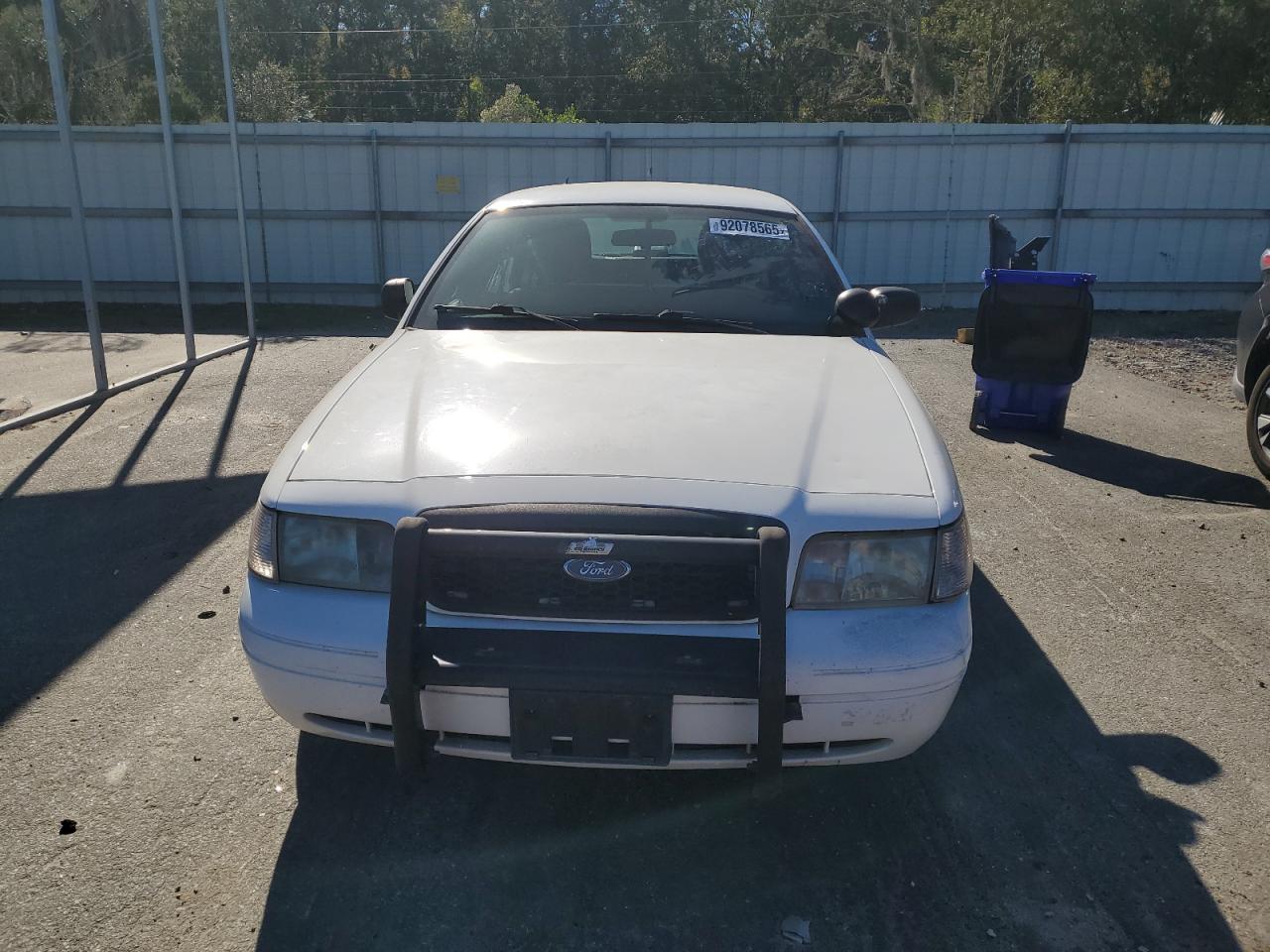 FORD CROWN VICTORIA POLICE INTERCEPTOR