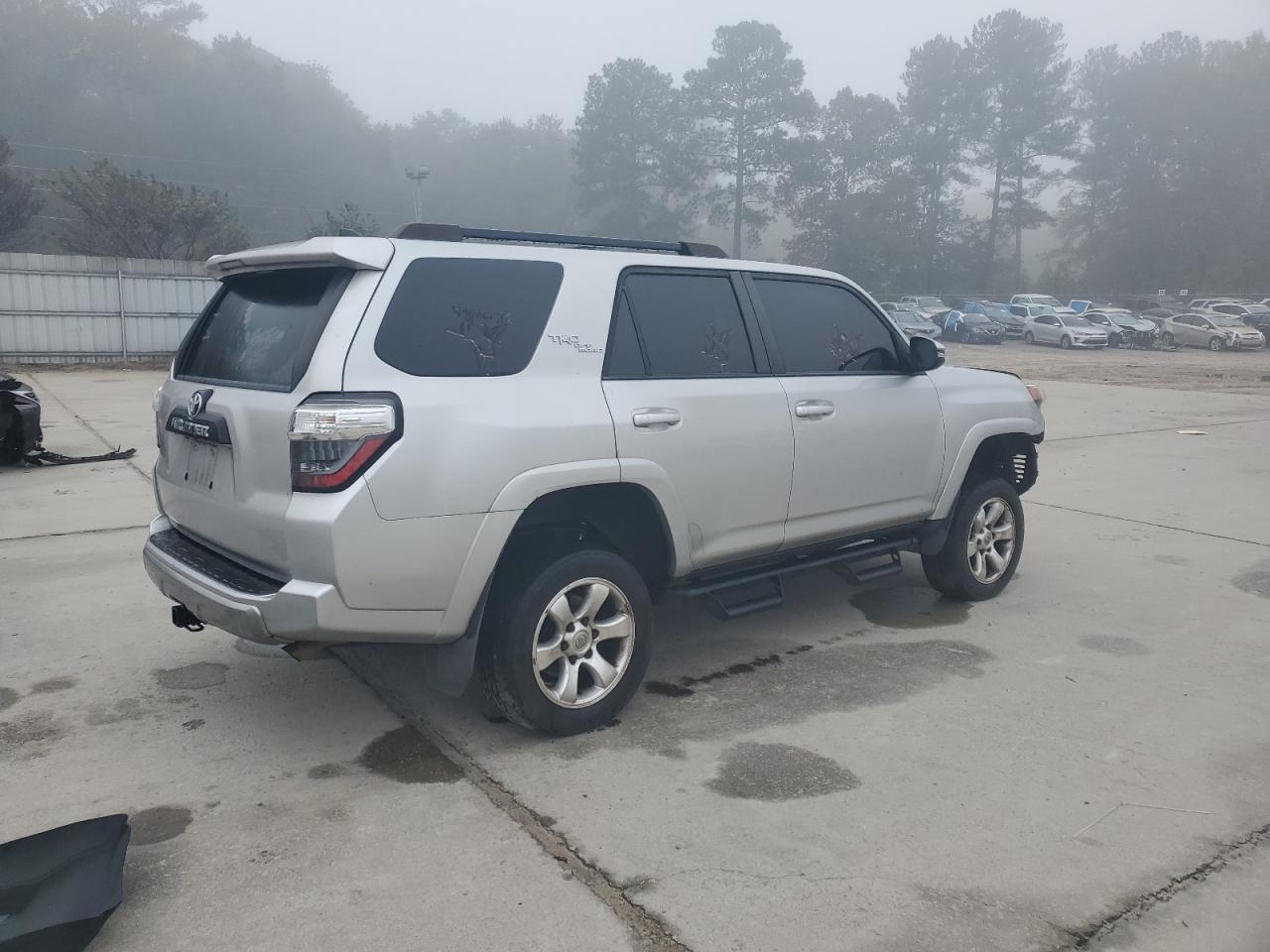 TOYOTA 4RUNNER SR5 PREMIUM