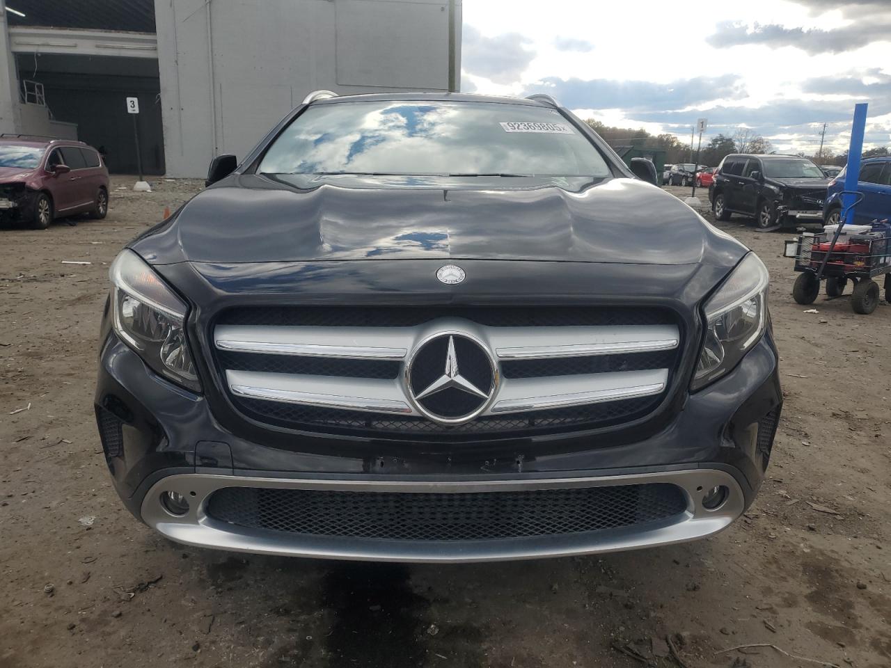 MERCEDES-BENZ GLA-CLASS 250 4MATIC