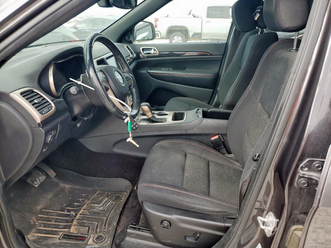 JEEP GRAND CHEROKEE LAREDO