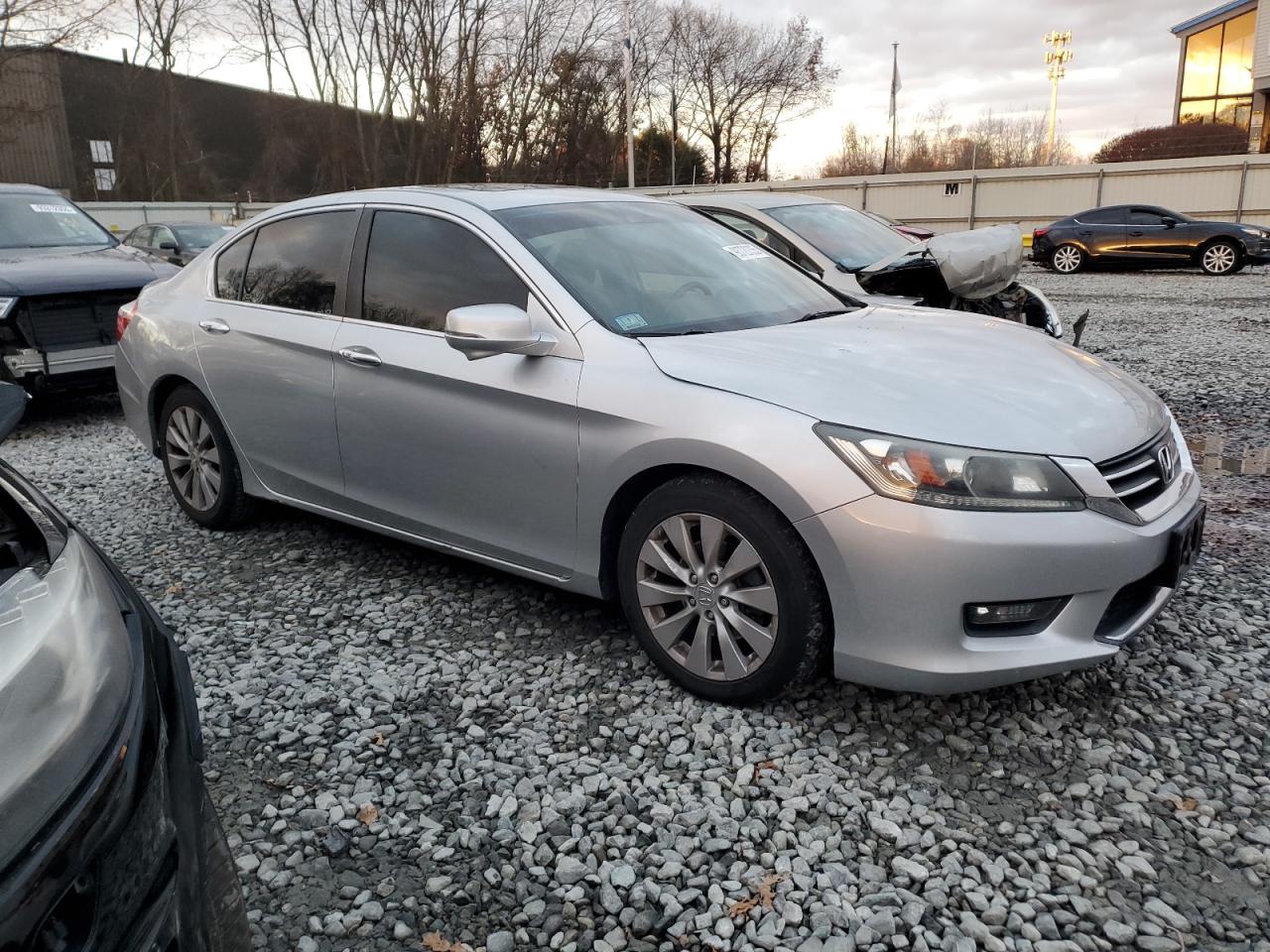 Lot #3311484250 2014 HONDA ACCORD EXL