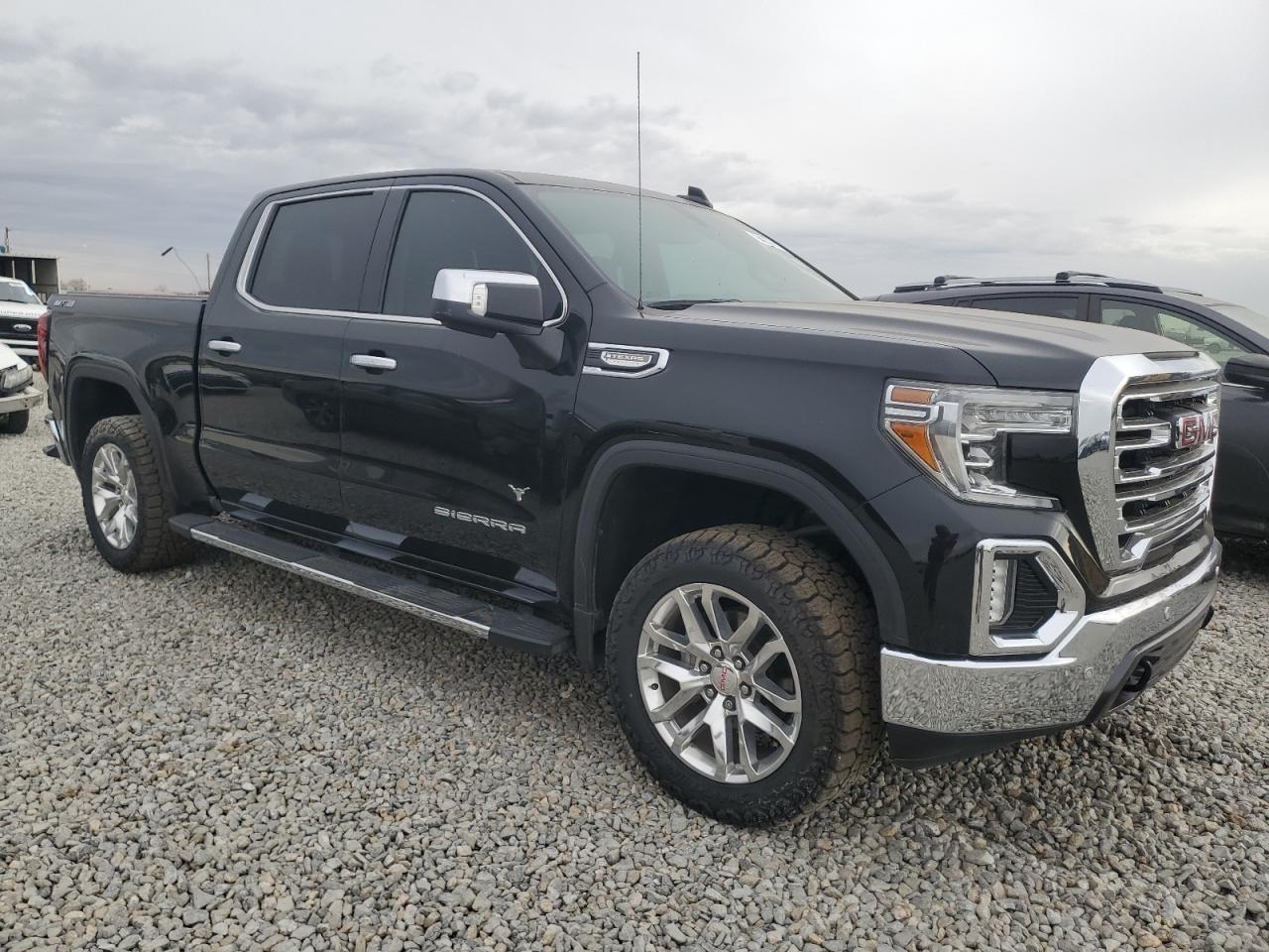 GMC SIERRA K1500 SLT