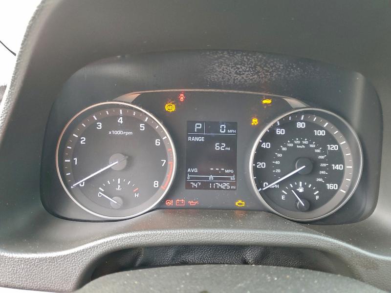 2017 HYUNDAI ELANTRA SE #3297957805