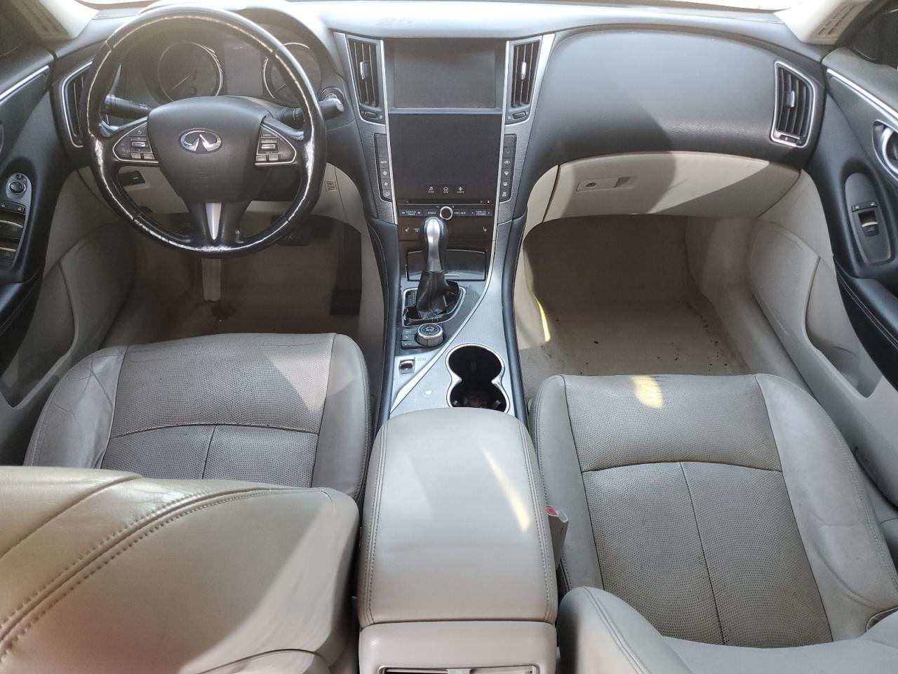 INFINITI Q50 BASE