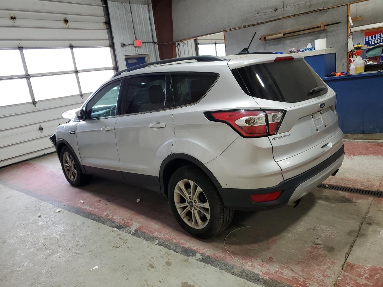 FORD ESCAPE SE