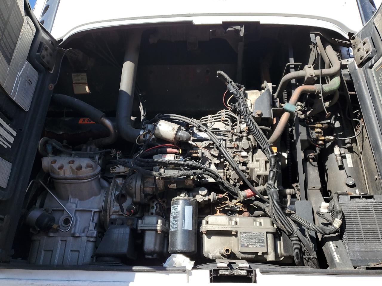 Lot #3317725072 2014 UTILITY VS2RA