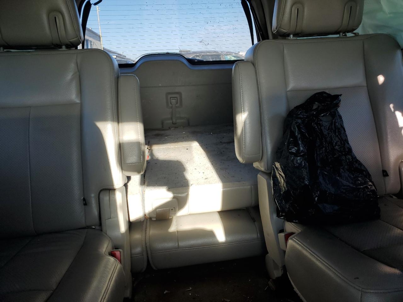 FORD EXPEDITION LIMITED