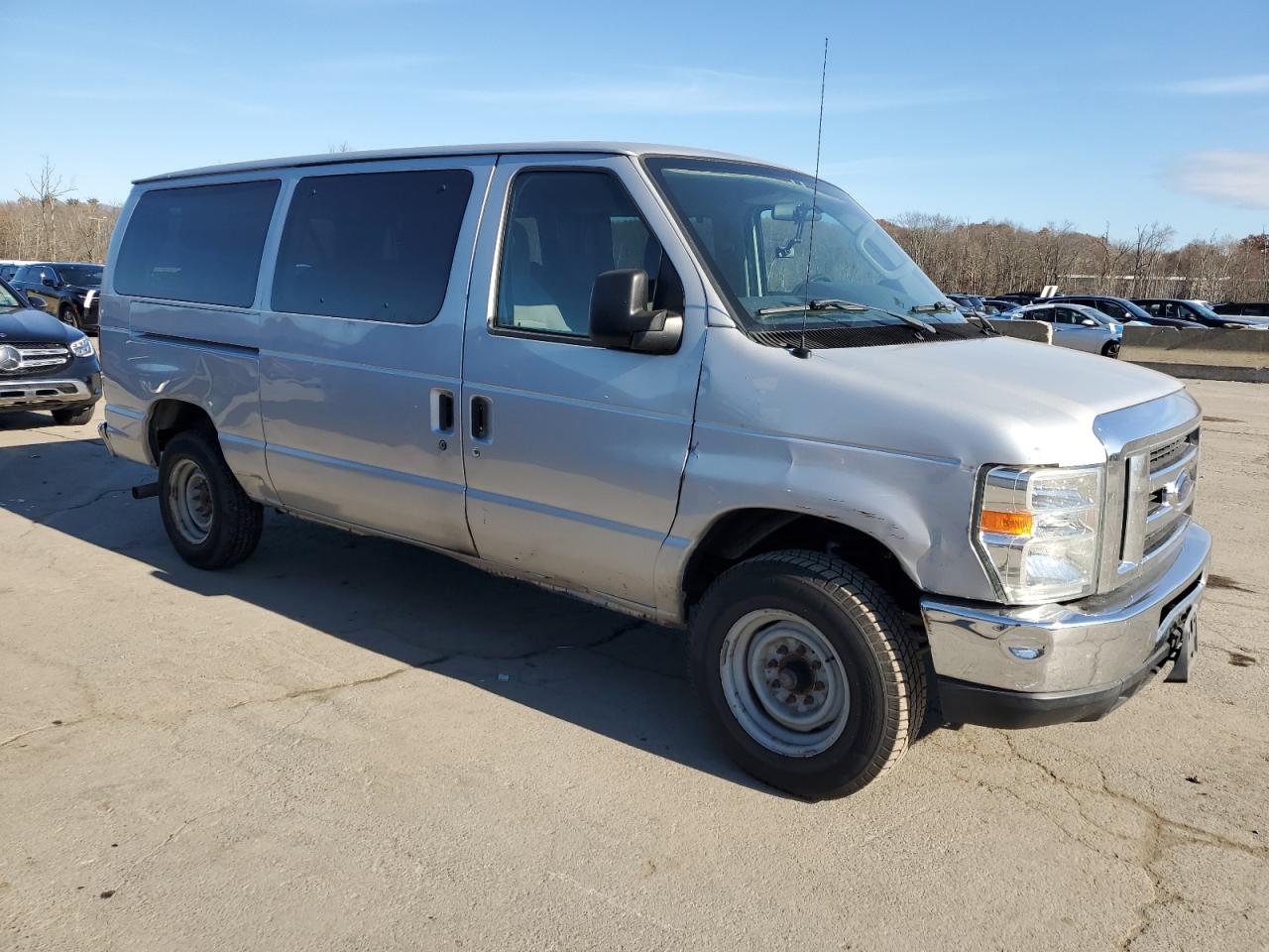 FORD ECONOLINE E350 SUPER DUTY WAGON