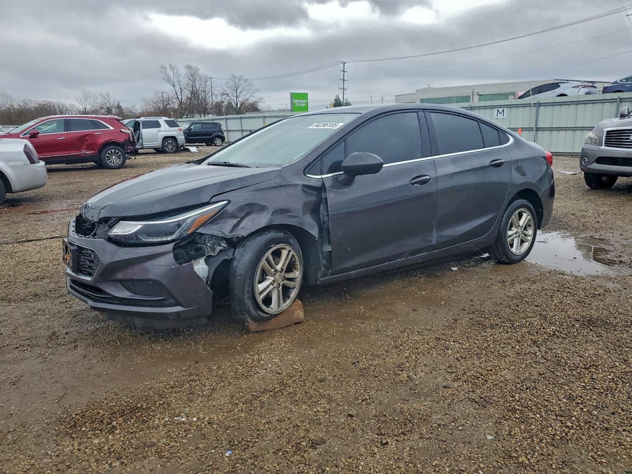 Lot #3297260401 2017 CHEVROLET CRUZE LT
