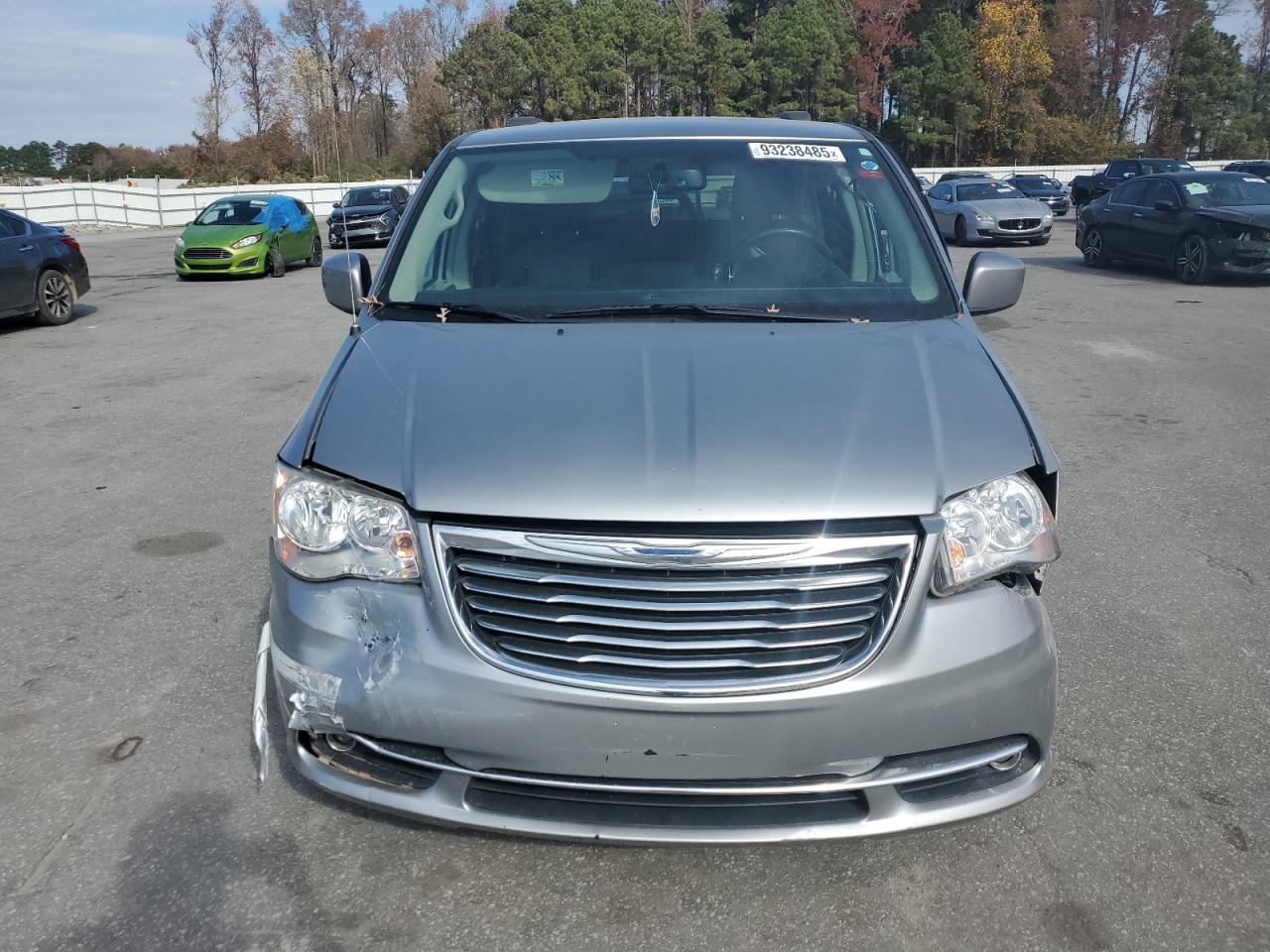 CHRYSLER TOWN & COUNTRY TOURING