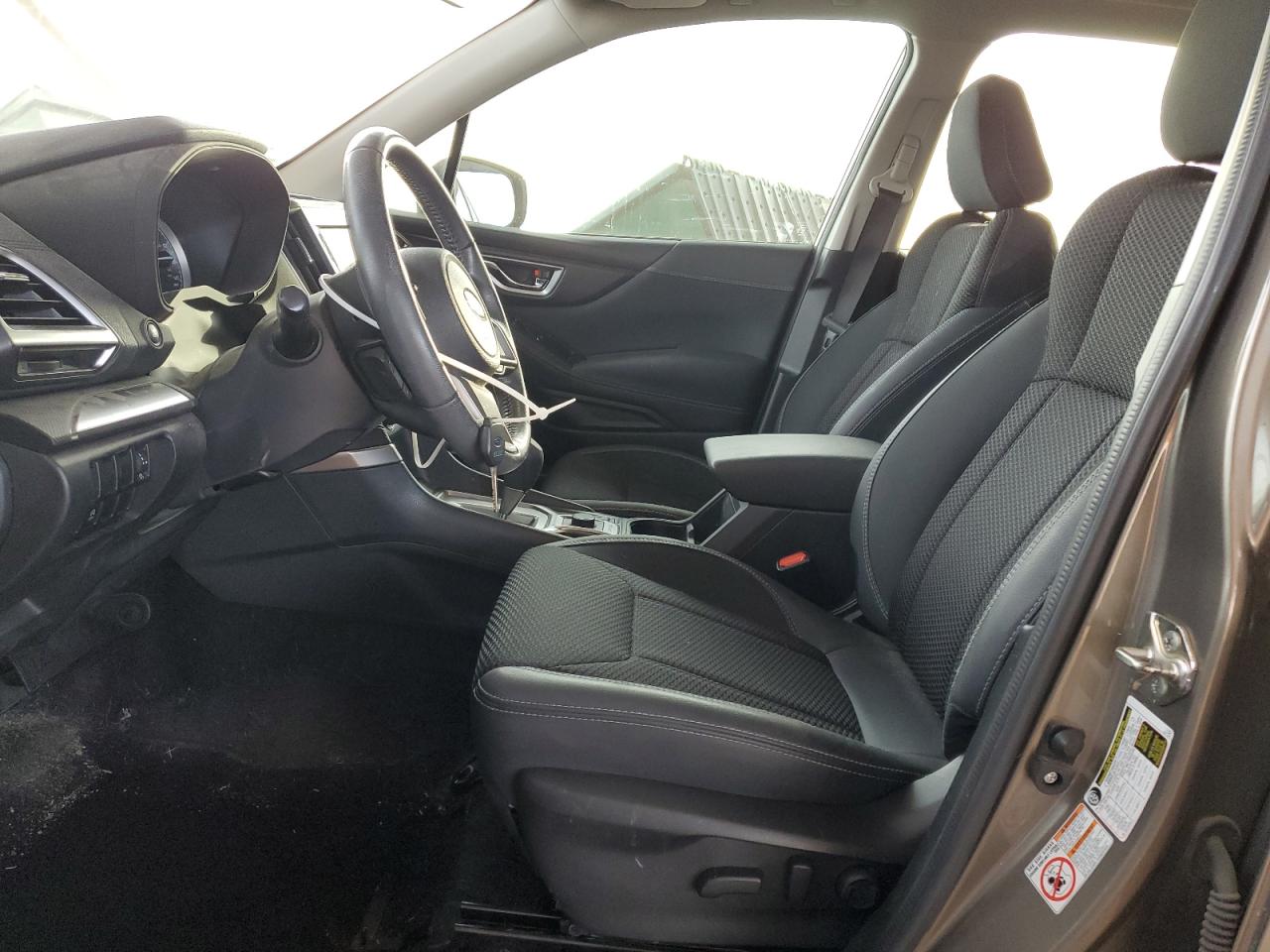 SUBARU FORESTER PREMIUM