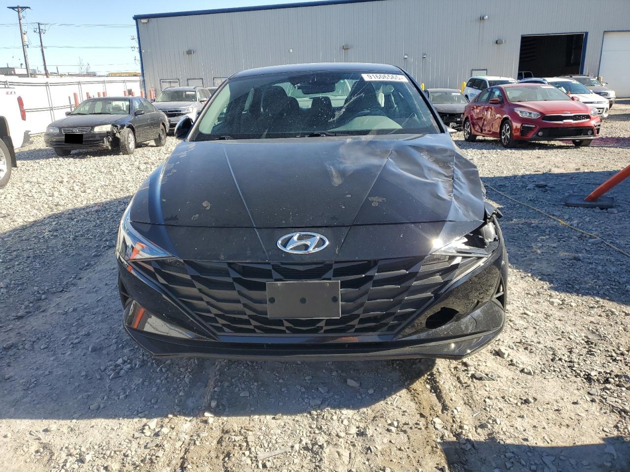 HYUNDAI ELANTRA BLUE