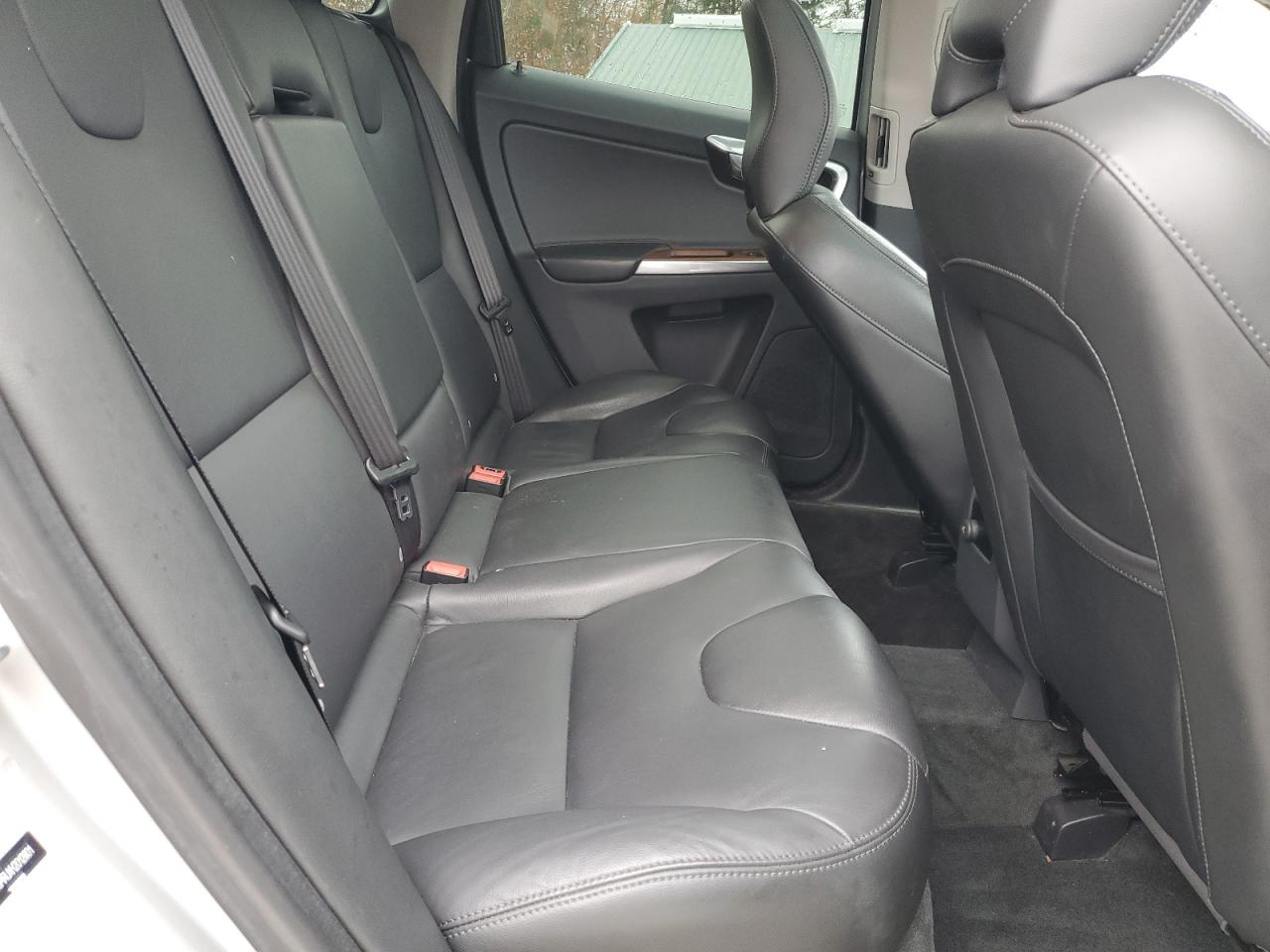 VOLVO XC60 T5 INSCRIPTION