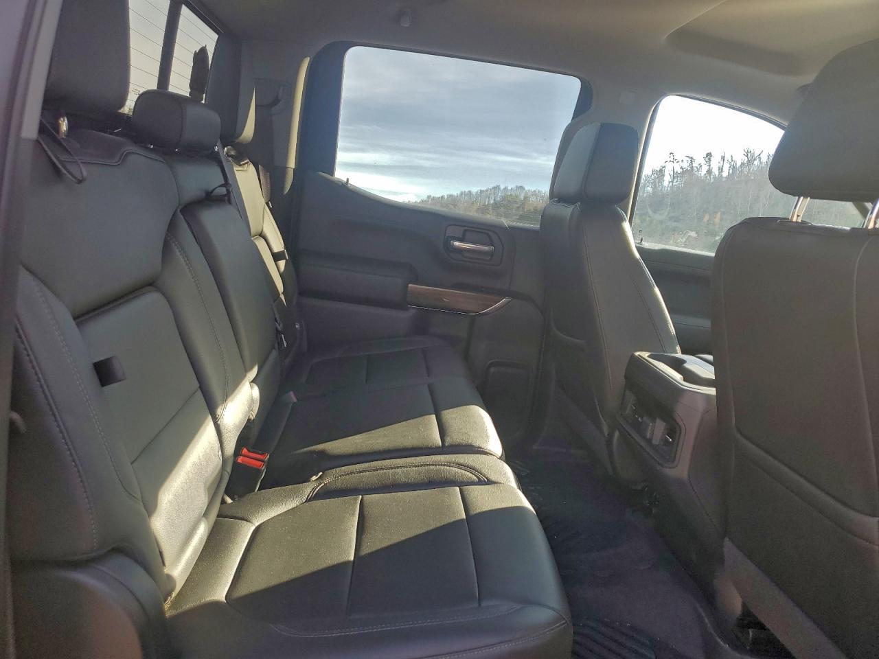 CHEVROLET SILVERADO K1500 LT TRAIL BOSS