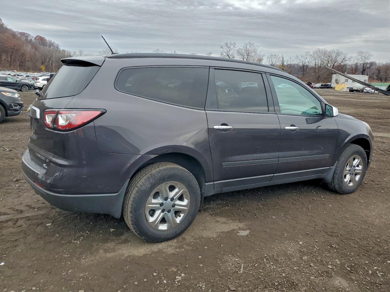 Lot #3297870827 2014 CHEVROLET TRAVERSE L