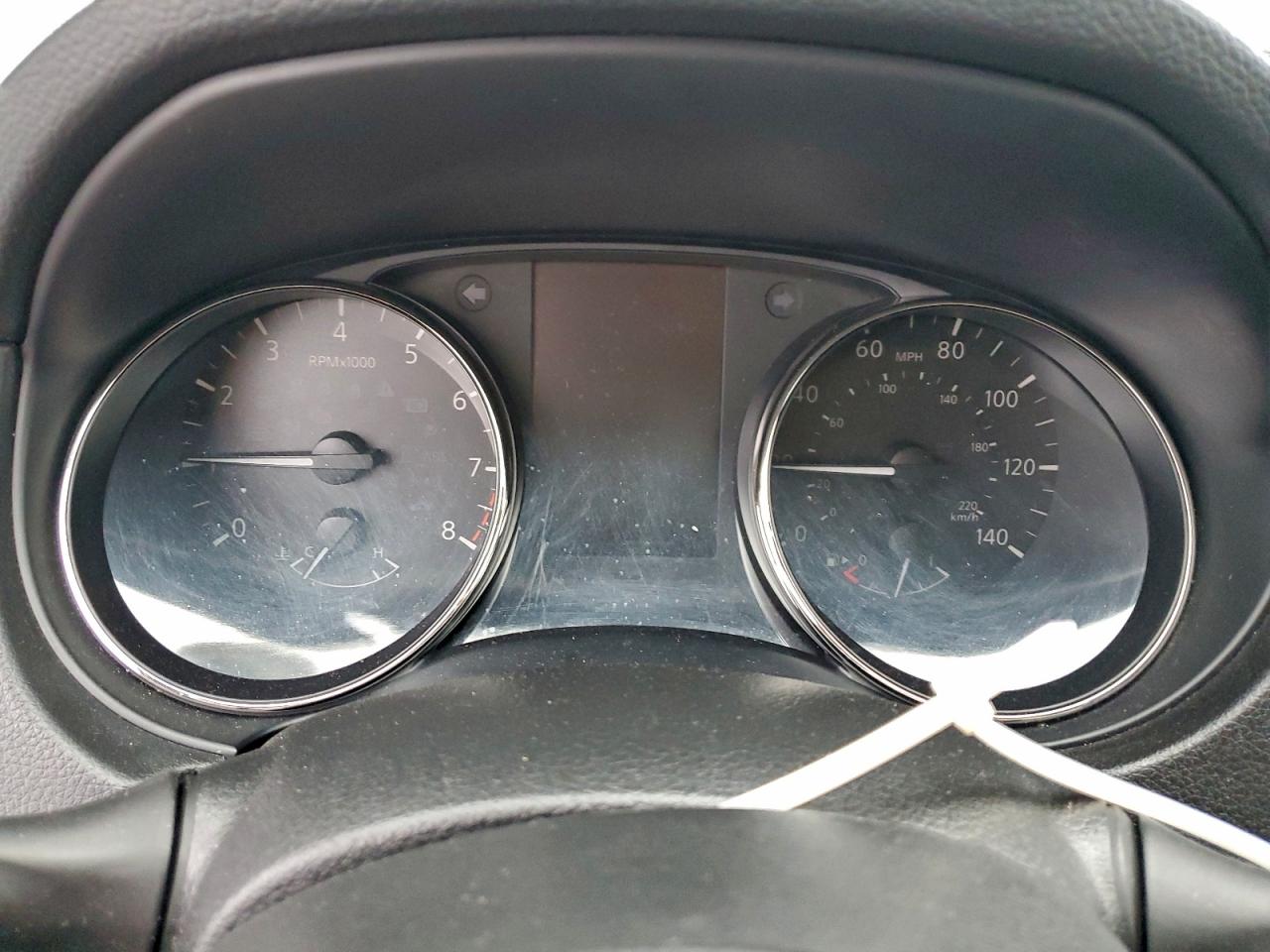 NISSAN ROGUE SPORT S