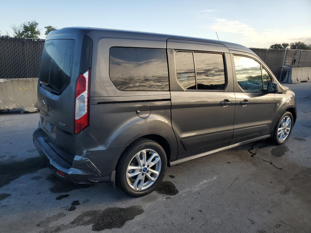 FORD TRANSIT CONNECT XLT