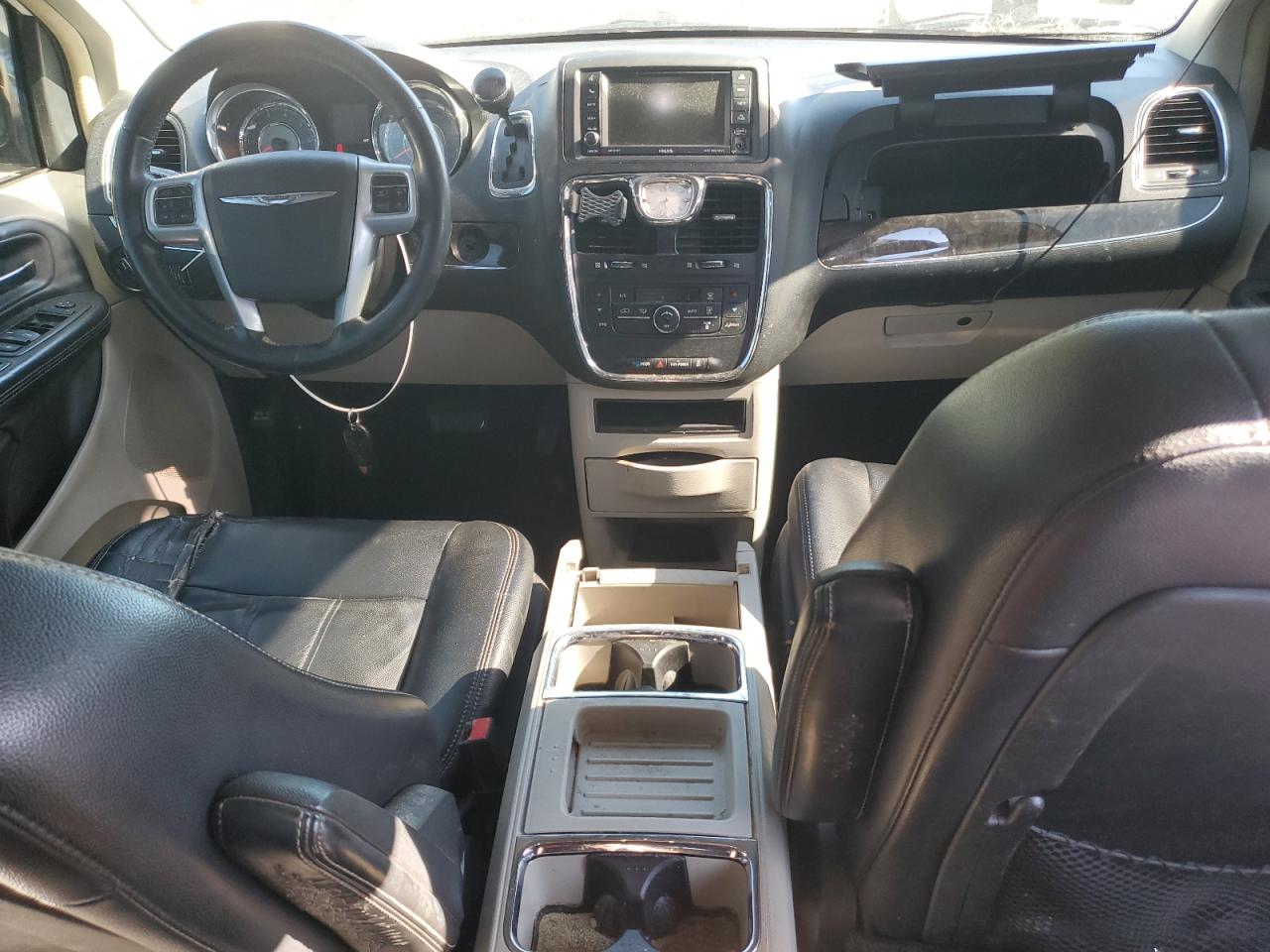 CHRYSLER TOWN & COUNTRY TOURING