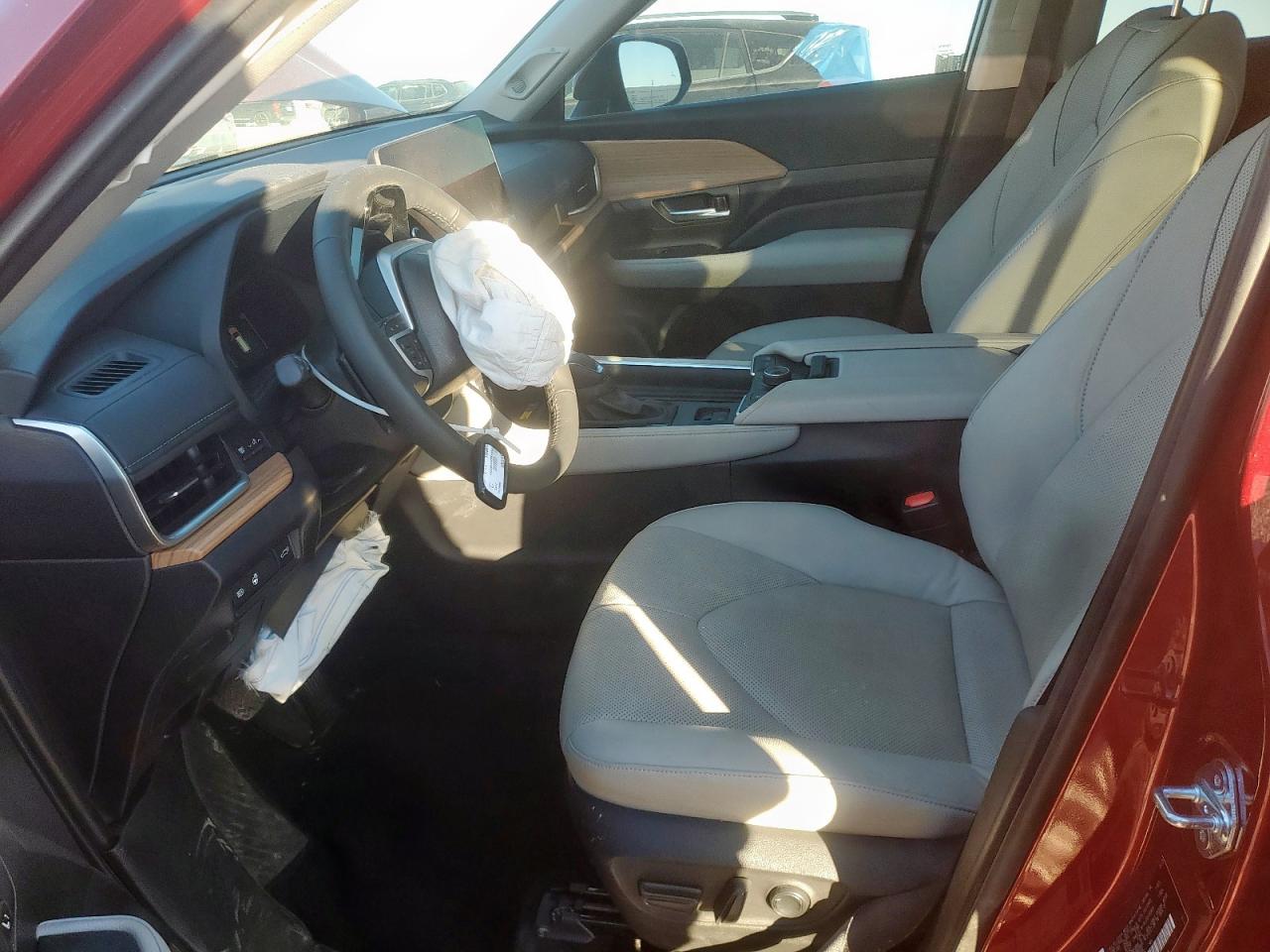 Lot #3309808363 2025 TOYOTA GRAND HIGH