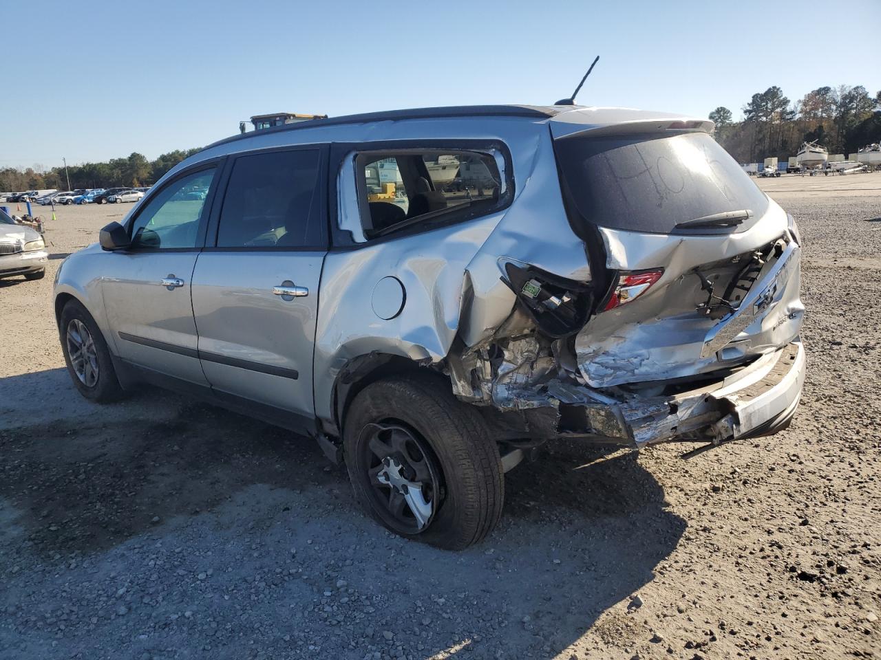 CHEVROLET TRAVERSE LS