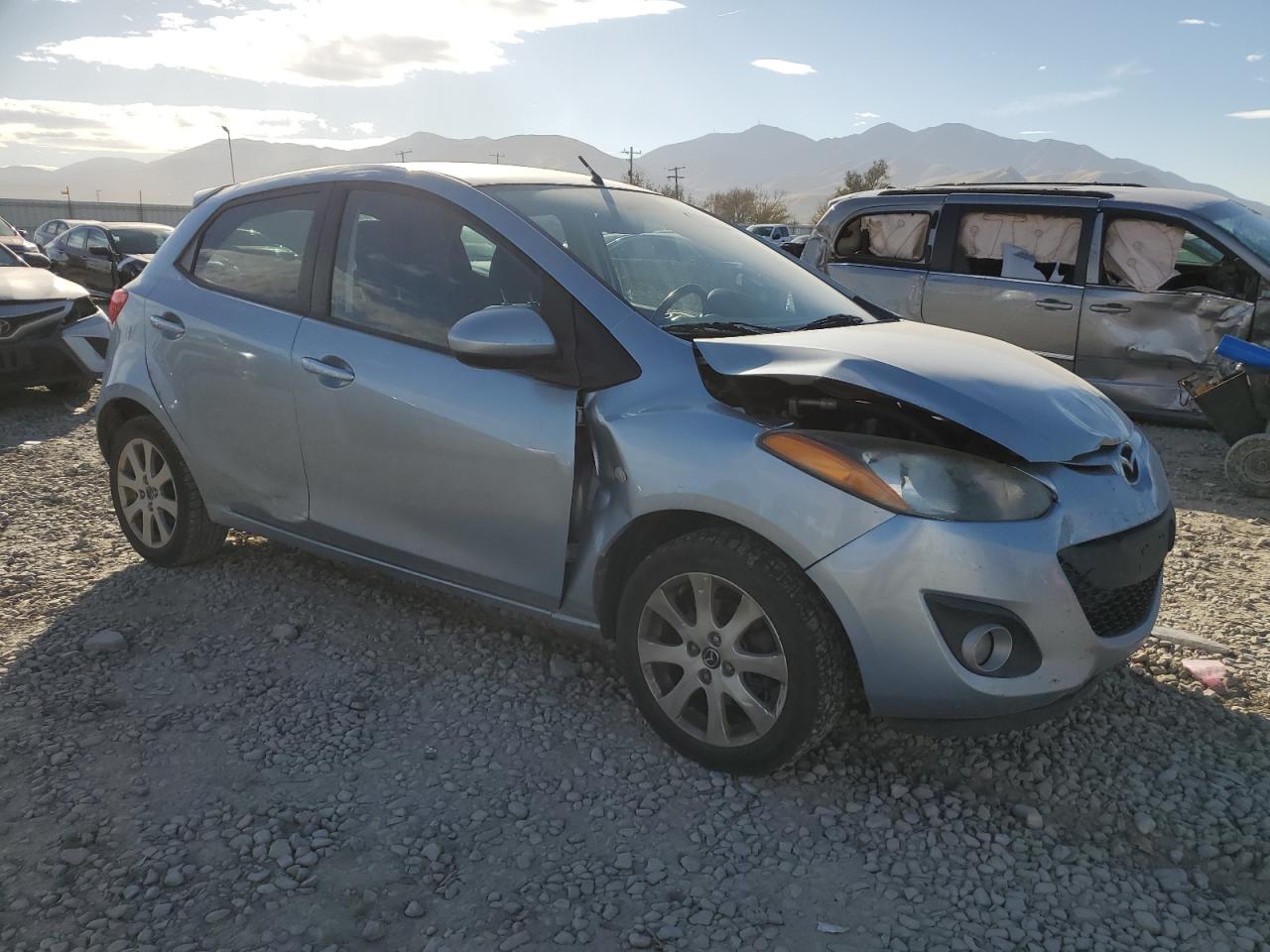 MAZDA 2 MAZDA2