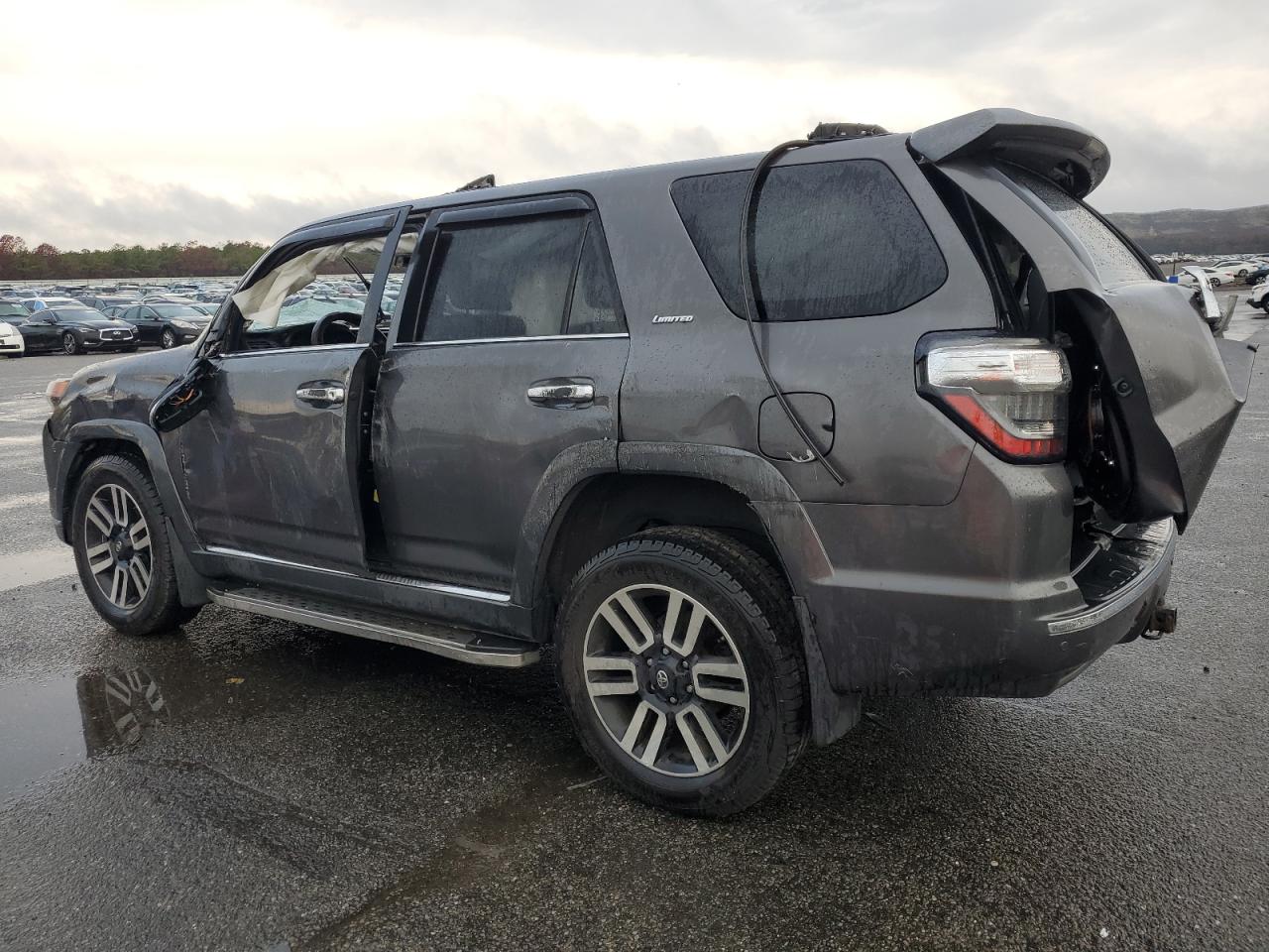 TOYOTA 4RUNNER SR5/SR5 PREMIUM