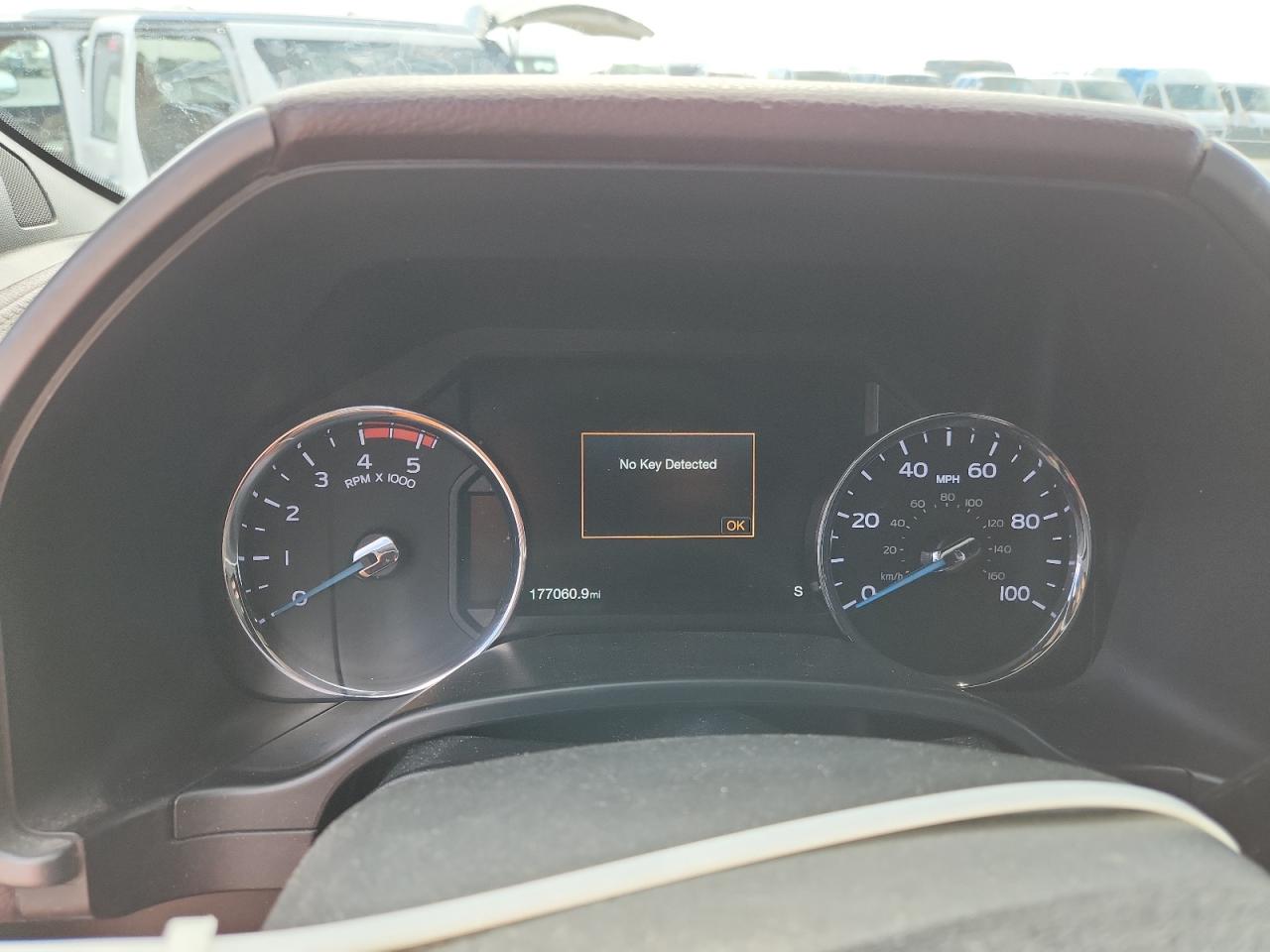 FORD F-350 SUPER DUTY