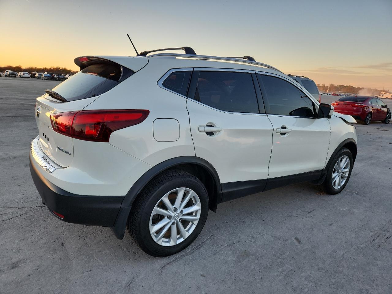 NISSAN ROGUE SPORT S